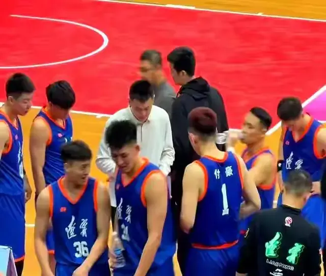 这是最大的, 乐部了, 着磨合的难 这是最大的, 乐部了, 着磨合的难